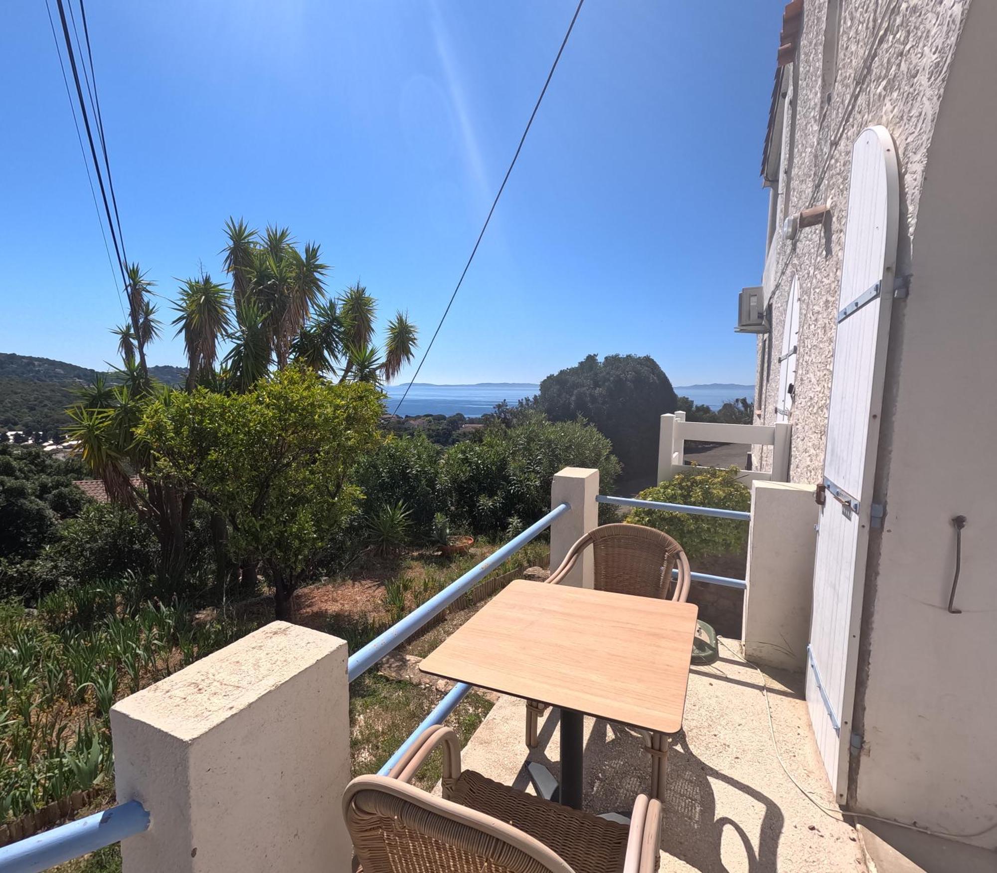 Azur Hotel Le Lavandou Exterior foto